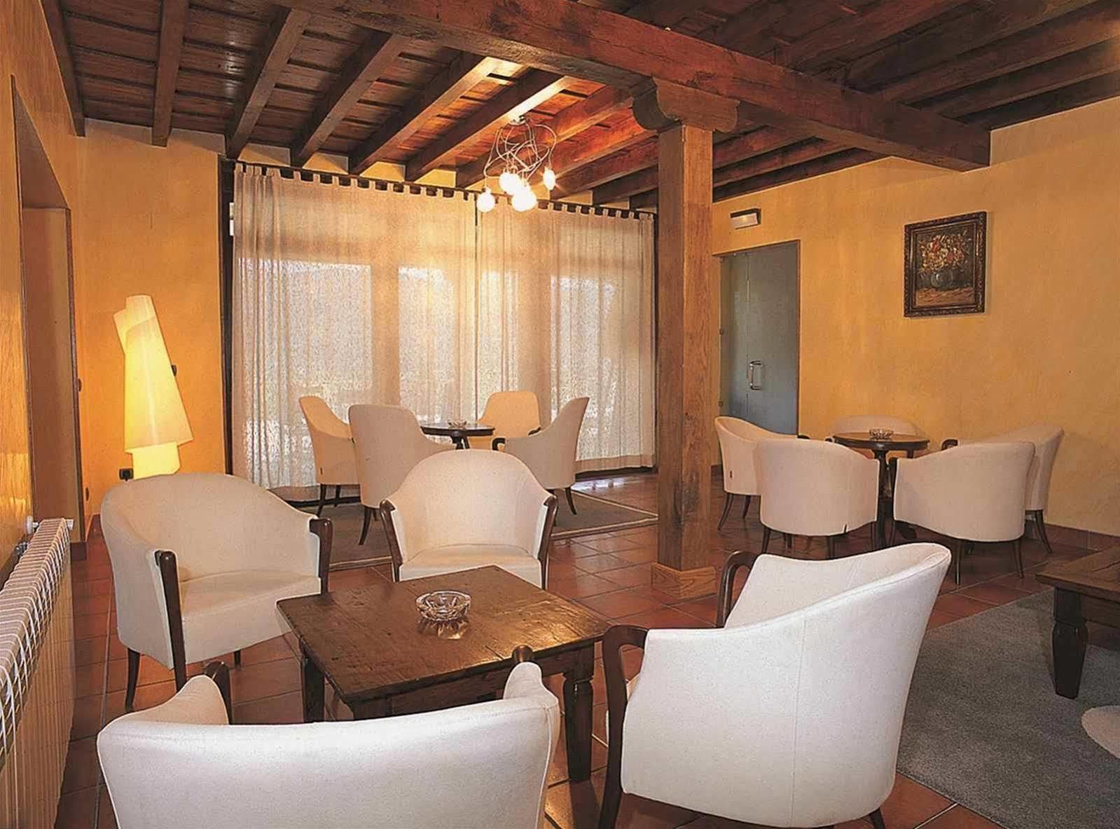 Hotel Don Silvio Colombres Eksteriør bilde