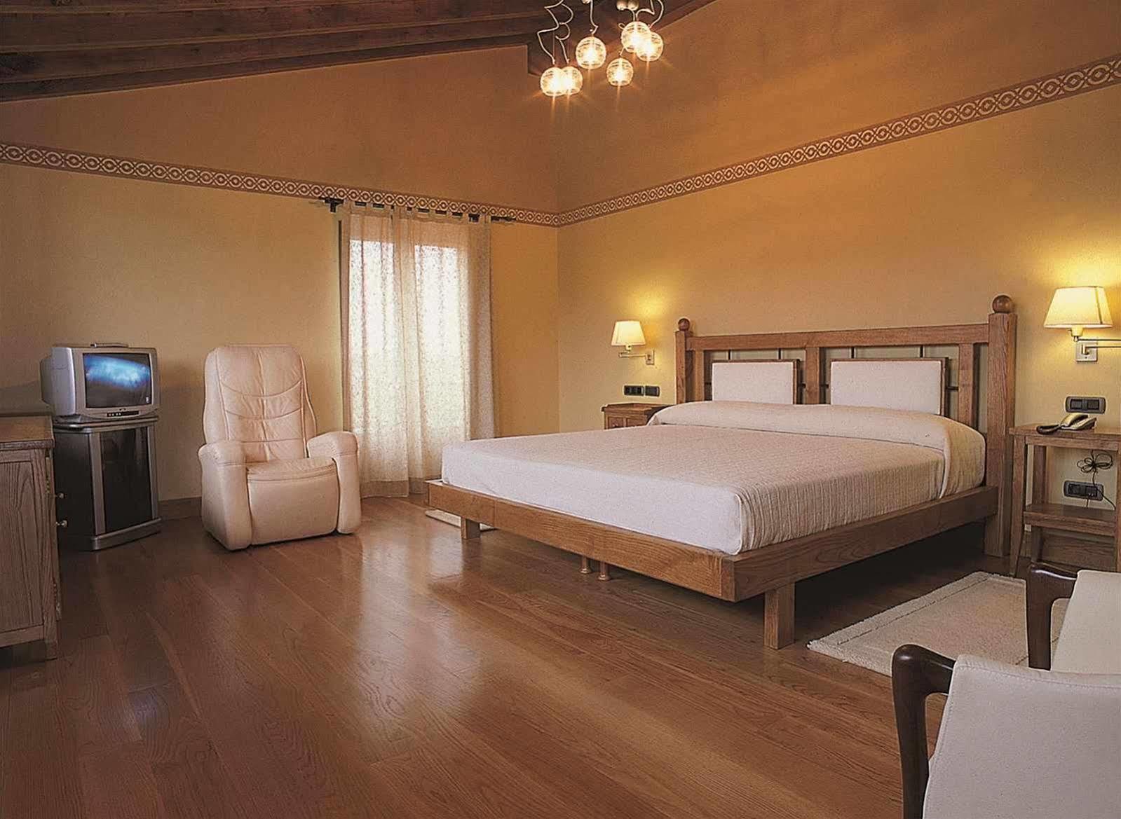 Hotel Don Silvio Colombres Eksteriør bilde